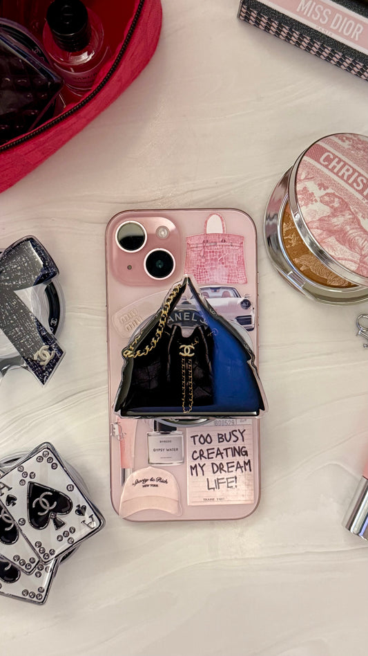 Chanel’25 bag phone grip